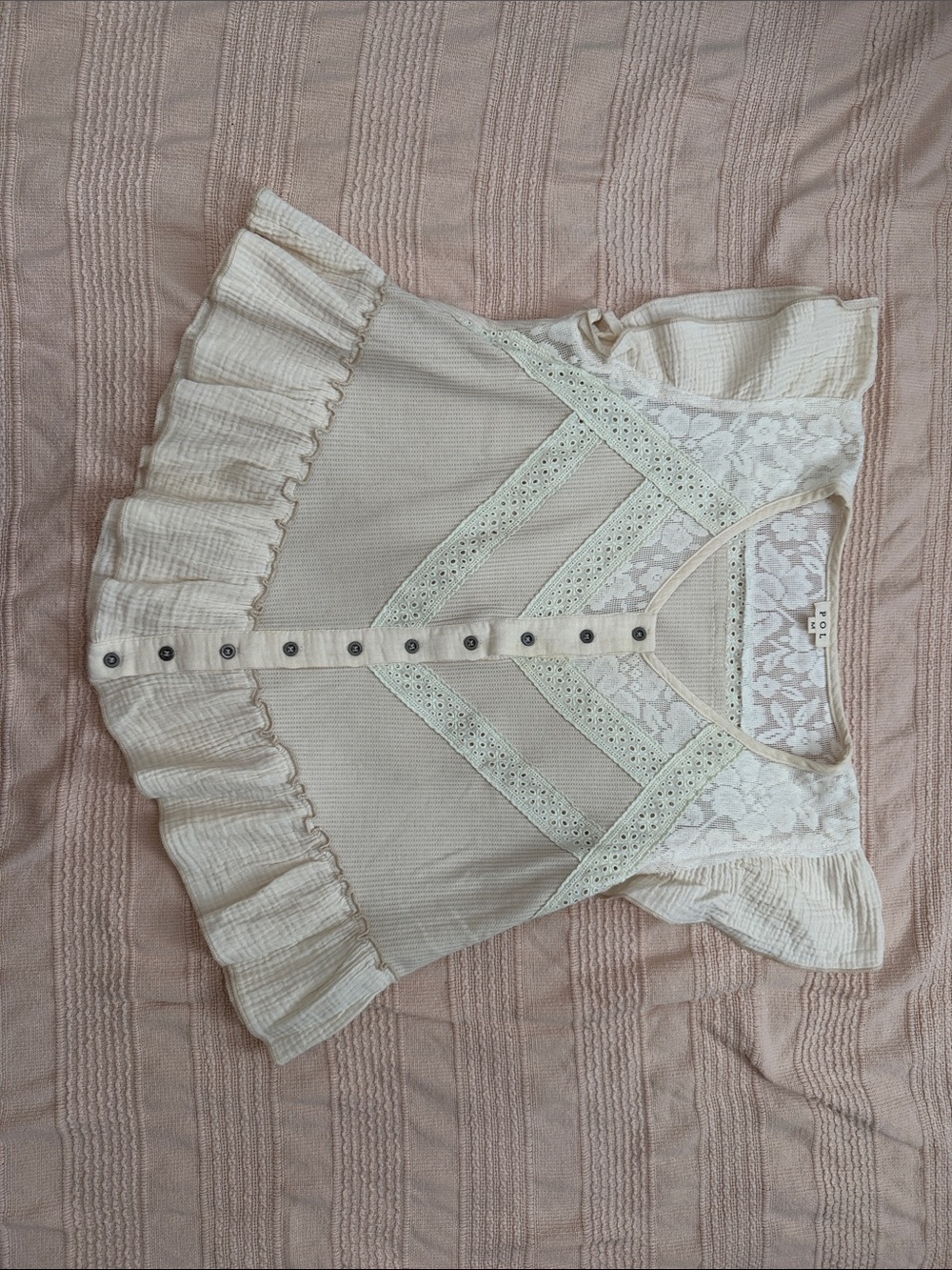 POL Cream Lace & Ruffle Button-Front Blouse